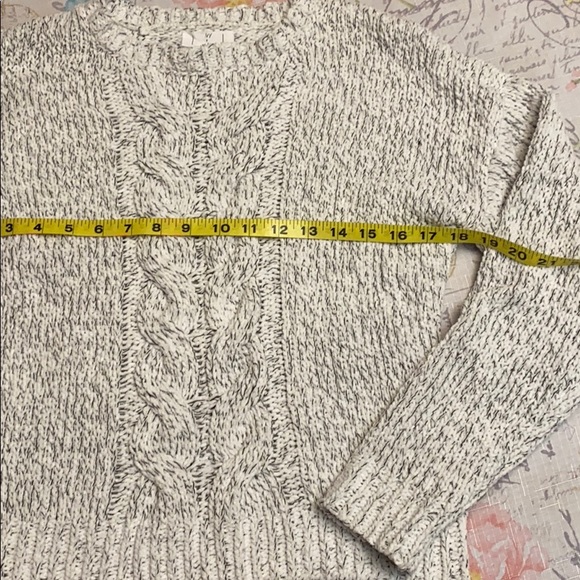 Tilly’s Ivy + Main White & Black Soft Knit - Picture 10 of 12